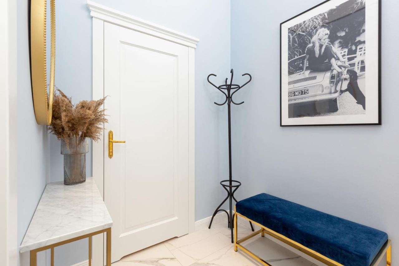 Lux Golden Apartment Praga Kepna By Renters Prestige Varşovia Exterior foto